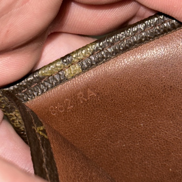 Louis Vuitton monogram billfold wallet 1980s rare - Picture 10 of 11